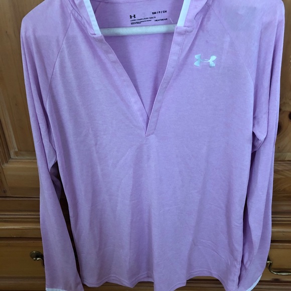 NWT Under Armour Long Sleeve - Picture 4 of 4